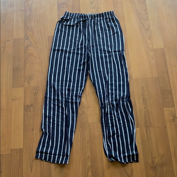 Brandy striped flowy pants - Picture 3 of 4